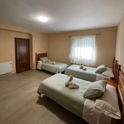 Casa La Peña (Pet friendly) 1 min drive from the beach! Các khách sạn ở La Redondela