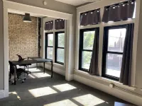 Historic Charm- 2 bedroom apartment, downtown Albert Lea