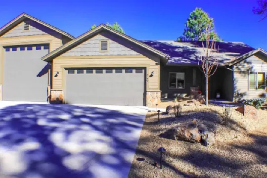 3 Amigos-golf, canyon, RV garage