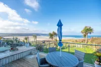 Beach View House - Self Catering Holiday Home - 50 yards from the beach