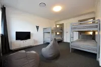 Spacious Alpine Escape with mountain & lake views