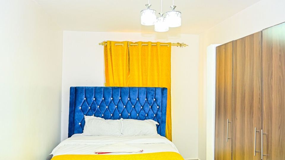 Spacious and comfy 1-Bedroom.