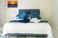 White House Giò - Casa con Terrazza Vista Mare Hotels in Nocelle