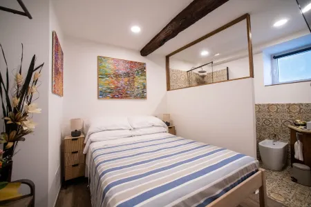 Apartment with heated pool inside, 10 min from the sea, Pet Friendly