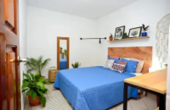 Double Queen Suite w/parking near La Calzada +Wifi 酒店