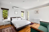 Natural theatre Amongst Dunes Hotels in Fingal