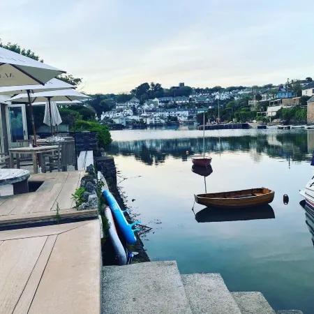 Spacious Family Home With Amazing View