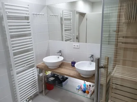 Appartement / 63 qm / Balkon / Sauna Отели в г. Путбус