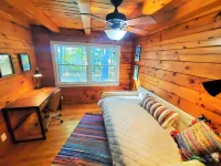 Cozy Log Cabin:  Woods on the Water