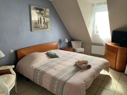 Pleasant house, pool access in summer season.