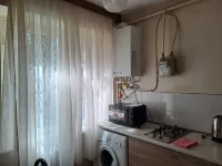 bezarhouse near metro