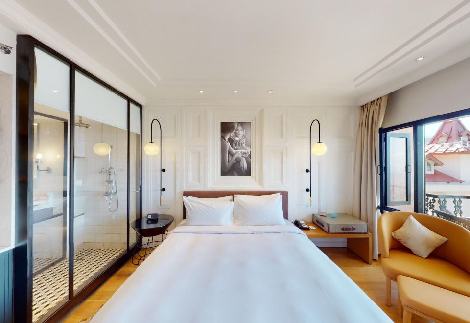 Radisson Hotel - ShimlaOver view