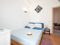 Jade house facing the sea just a stone's throw from Rome Hotels in Ladispoli