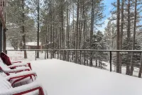 'Enchanted Pines' Mountain Escape!