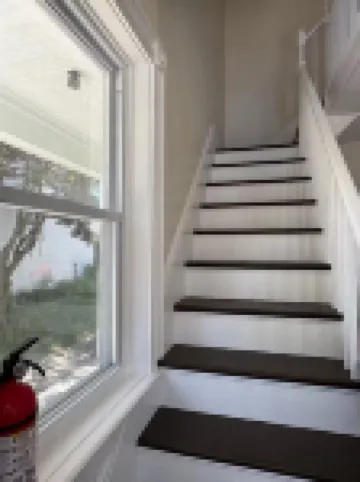 Seaside Stay in Historic Warren