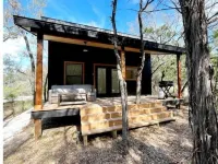 Dreamers Cozy Cabin