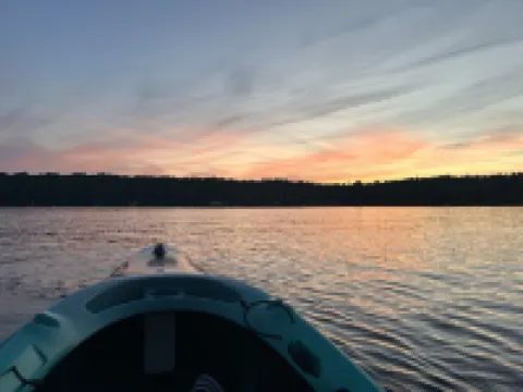 Quintessential Maine Cottage w/ Water-views, Kayaks & Lake Access Hotels in Casco