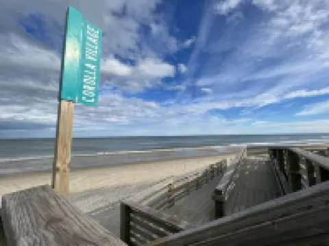 Newly built ContemporaryCoastal Villa