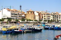 APARTMENT 1 MINUTE WALK TO THE BEACH IN CAMBRILS, TARRAGONA