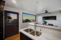 Charming 2-bedroom apartment with AC, WiFi in welcoming Dana Point