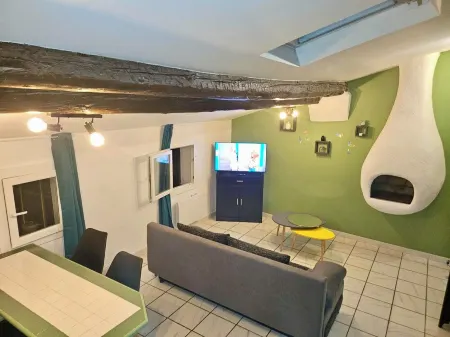 Cosy studio in the heart of Narbonne Отели рядом с достопримечательностью «Camping Paradis Soleil d'Oc»