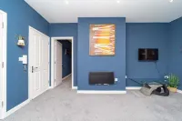 Central Hove 1 Bedroom BN32OSM12 Hotels near Hove Museum of Creativity