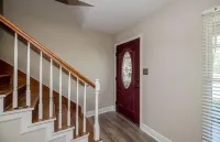 Convenience+Convenience=Charming 3 bedroom house with WiFi,AC in pleasant Evans Hôtels à : Evans