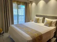 Beautiful apartment ideally located in the capital city of Papeete! Hotels in 