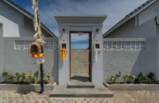 Kardi Residence By Bali Cabin Hotels near Seseh