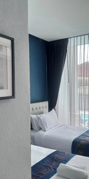 ห้องดีลักซ์ หลายเตียง สระว่ายน้ำส่วนตัว