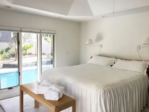 "Hidden Jade", Heat/Cool Private Pool, Sleeps 14, Near Beach! Dog-Friendly