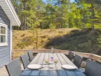 "Hallgerd" - 800m from the Sea Hotels in Nekso