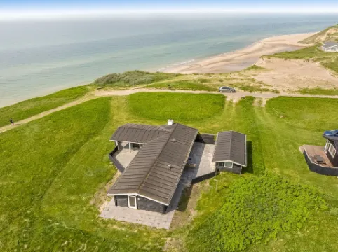 "Sinnika" - 75m from the Sea