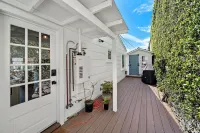Laguna Beach House - Steps from the Sand!