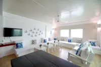 Sundowners Vacation Villas Bolinao - Baarit