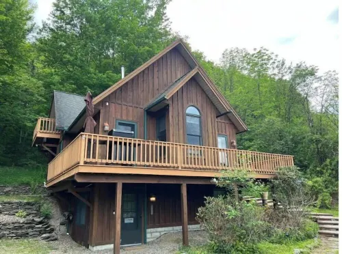 Amazing Mountain View Chalet 1 Minute from Slopes