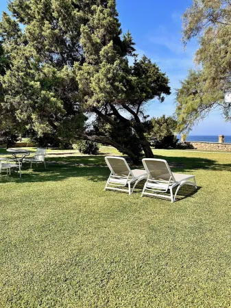 Genari Beach Apartments Отели в г. Пиргос