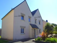 House in Saint-Quay near 7 Beaches - Homestays