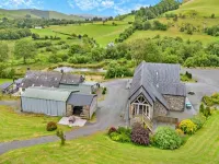 Barn in Wales with Swim Spa & Scenic Views