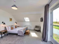 Cottage in Northumberland with Dog Run & Gardens