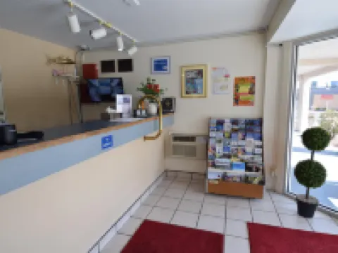 Knights Inn Oswego East Hoteles en Oswego