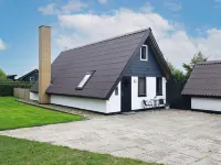 6 person holiday home in Thyholm-By Traum