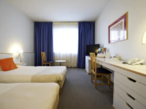 Novotel Florence North Airport Hotels near Florence "Amerigo Vespucci" Airport