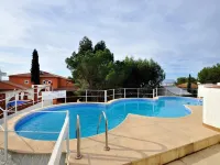 Apartment in Roses with Sea Views & Pool - Merinäköala