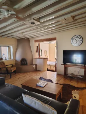 Historic Millhouse Unit 2 Hotels in Taos