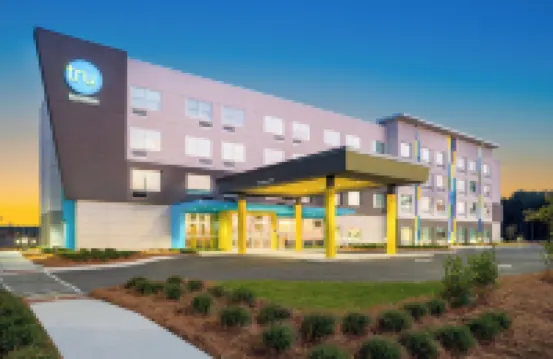 Tru by Hilton Savannah Airport
