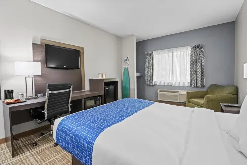GrandStay Hotel & Suites - piscina