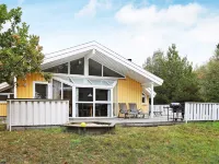 8 person holiday home in Humble-By Traum - Wifi