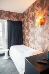 Queen Anne Hotel - Bathtub