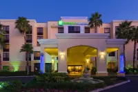 Holiday Inn Express & Suites Kendall East - Miami Hotels near Tropical Park